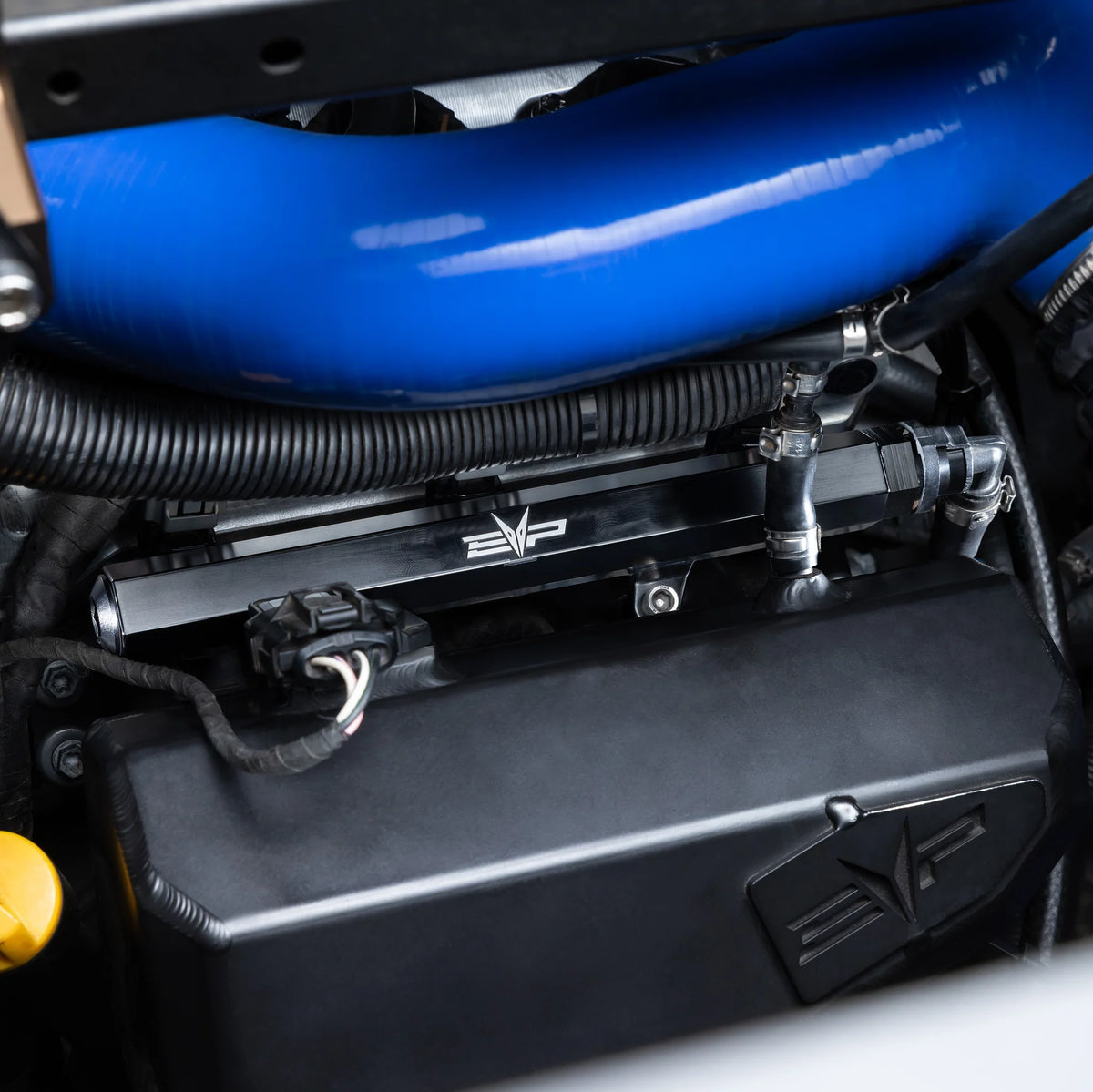 Rampe d’Injection Aluminium Billet Can-Am Maverick X3 – Evolution Powersports