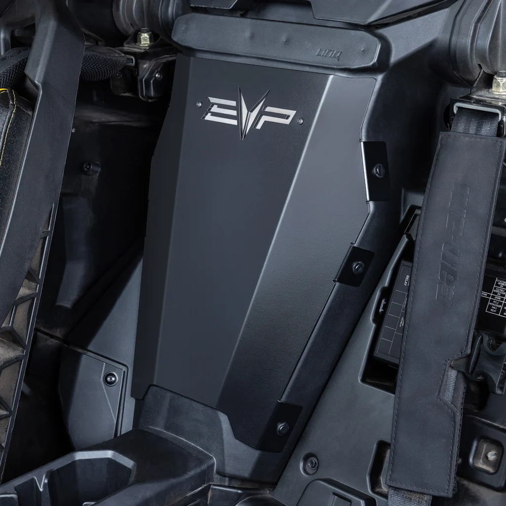 Trappe moteur aluminium EVP Maverick R installée