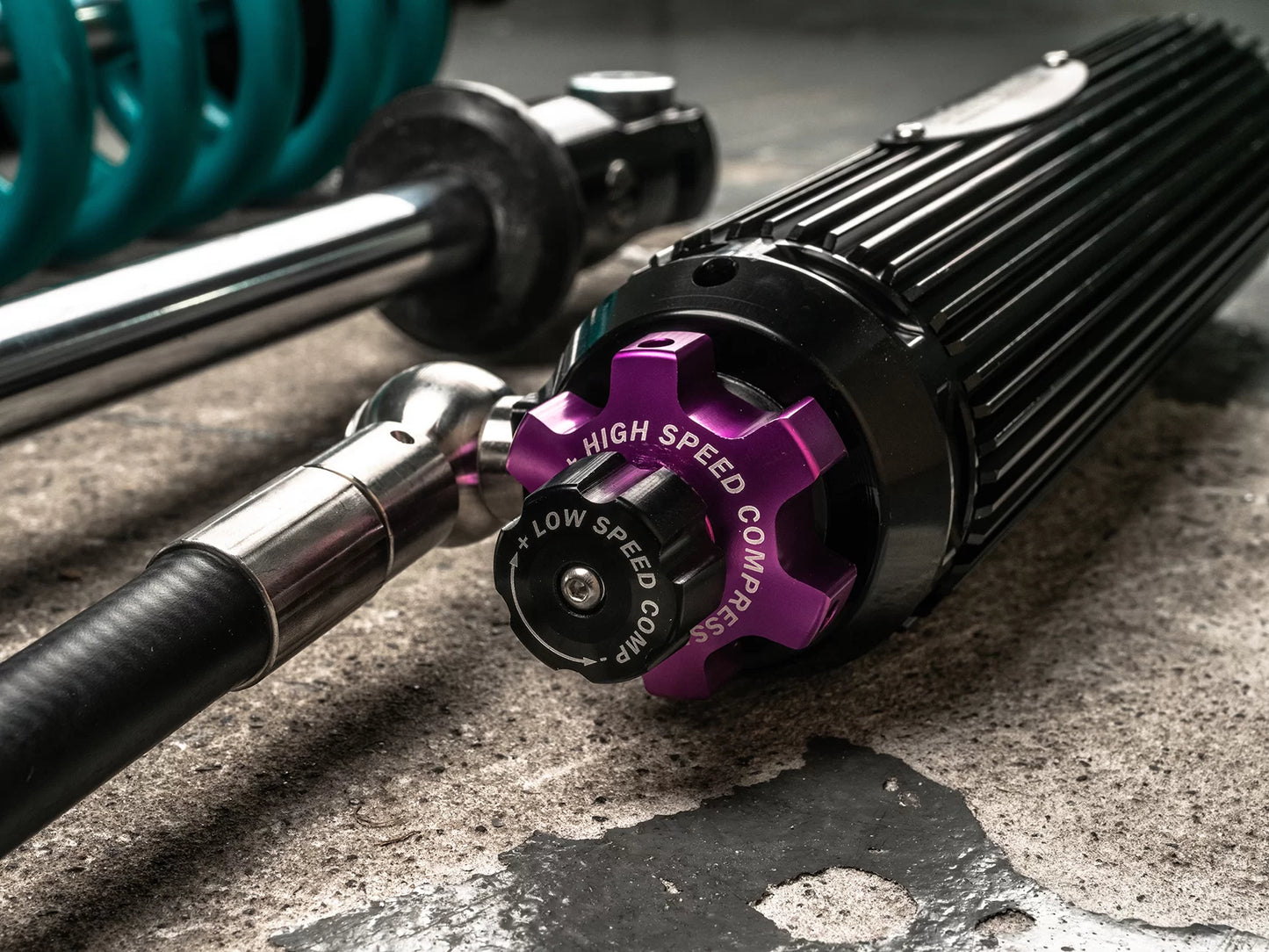 Coilover 2.5" MRA réglables 3 voies - Dobinsons
