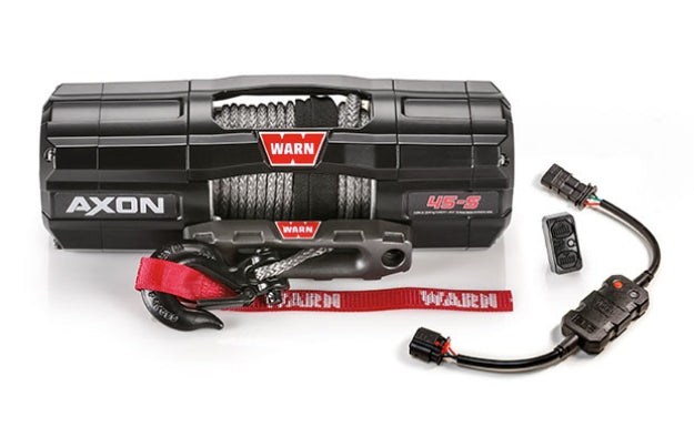 Treuil WARN AXON 45-S installé sur UTV / SSV